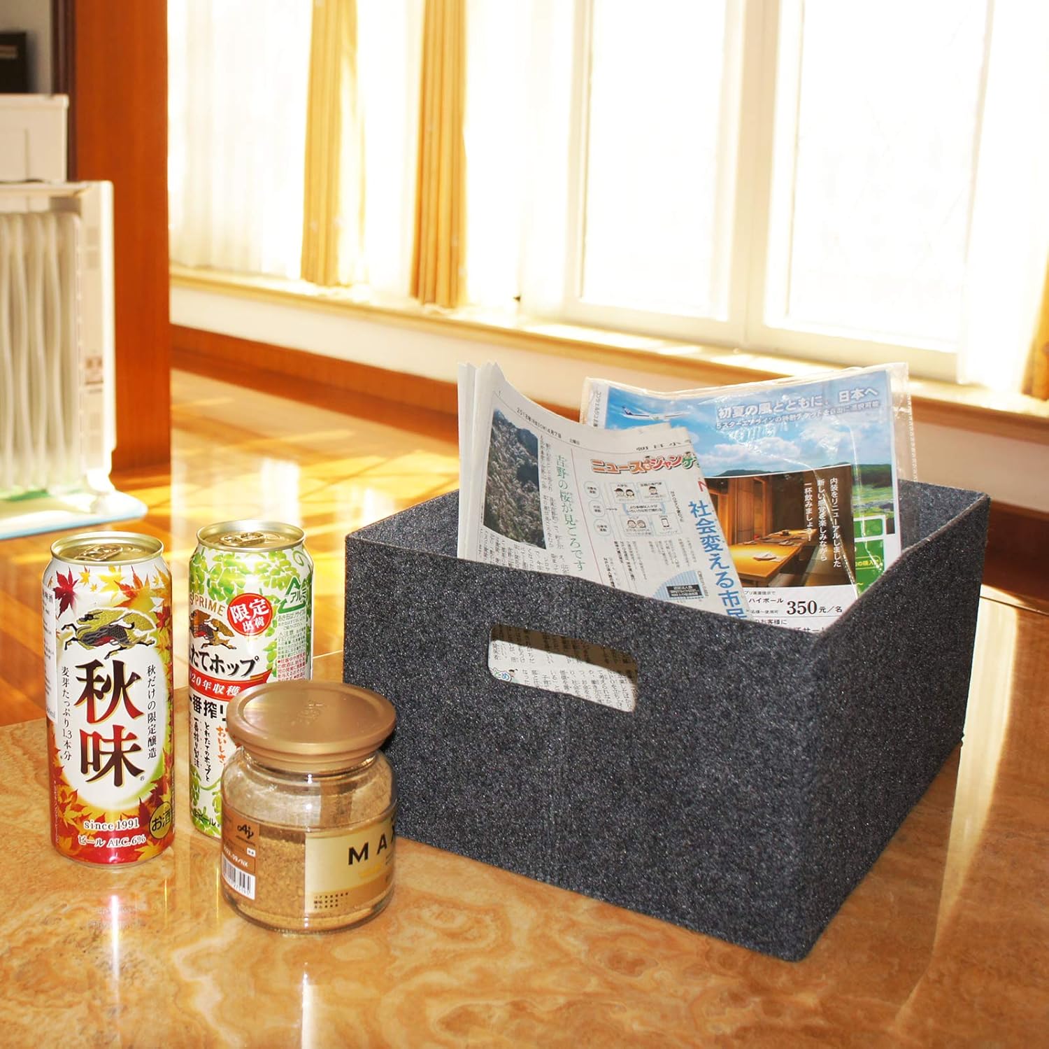 Self-supporting collapsible felt storage basket in darkgrey for storaging and sorting of clothes, toys and office files